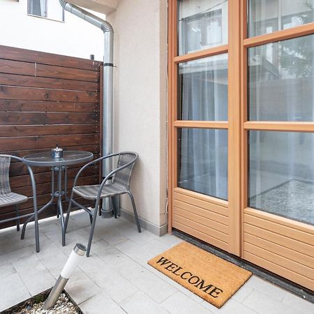 House Flat Apartment Oradea Exterior photo