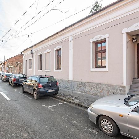 House Flat Apartment Oradea Exterior photo